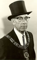 Dennis 1969 